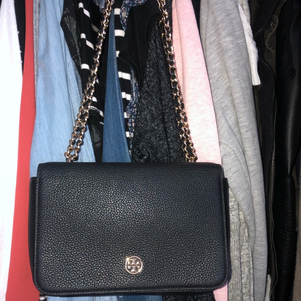 Tory Burch Pebbled Adjustable Chain Shoulder Bag